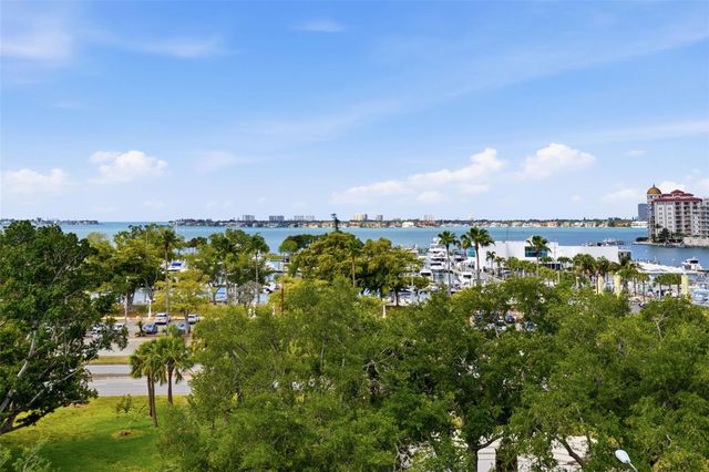 33 S GULFSTREAM AVENUE 704, Sarasota, FL 34236
