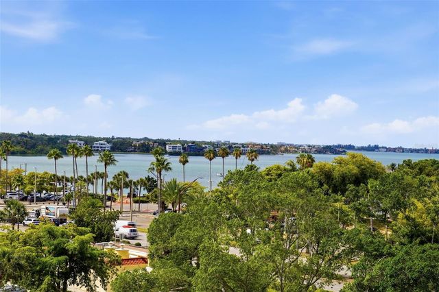33 S GULFSTREAM AVENUE 704, Sarasota, FL 34236