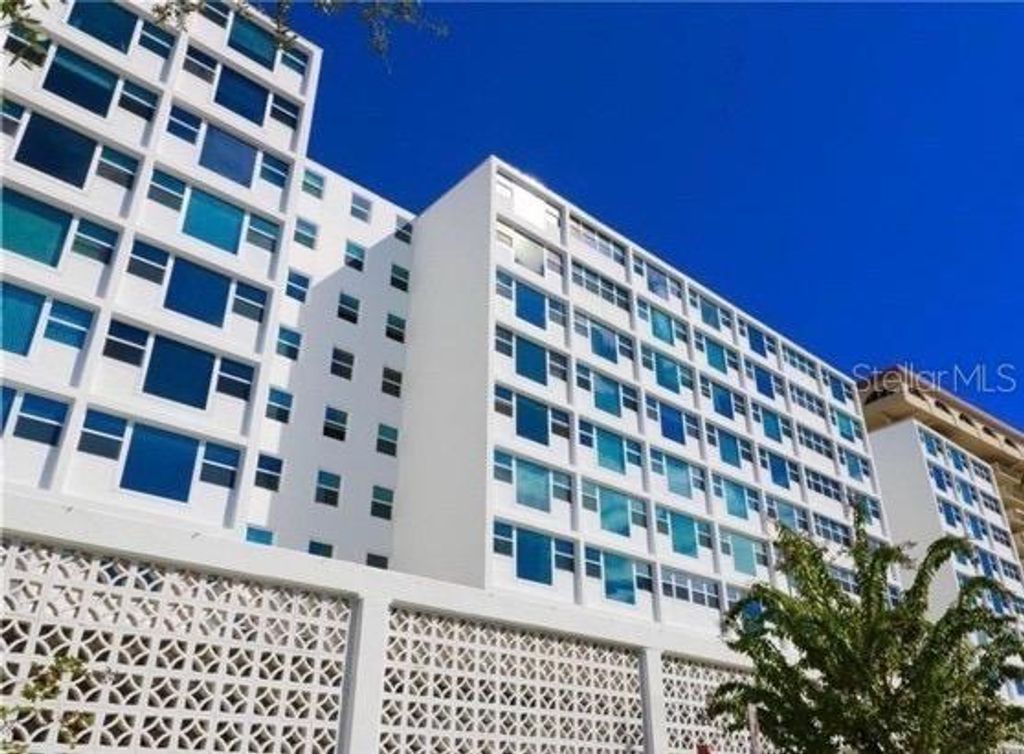 33 S GULFSTREAM AVENUE 704, Sarasota, FL 34236