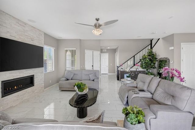 320 Highspring Street, Las Vegas, NV 89138
