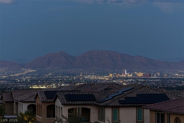 320 Highspring Street, Las Vegas, NV 89138