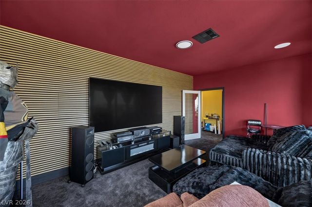 320 Highspring Street, Las Vegas, NV 89138