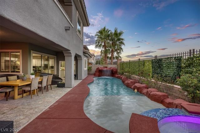 320 Highspring Street, Las Vegas, NV 89138