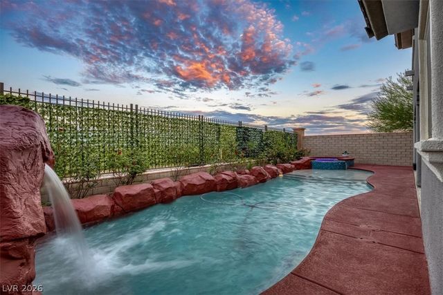 320 Highspring Street, Las Vegas, NV 89138