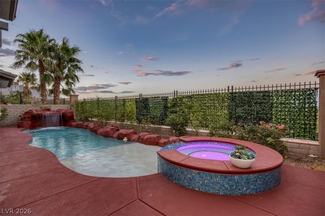 320 Highspring Street, Las Vegas, NV 89138