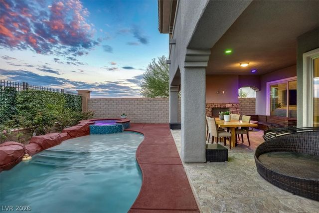 320 Highspring Street, Las Vegas, NV 89138