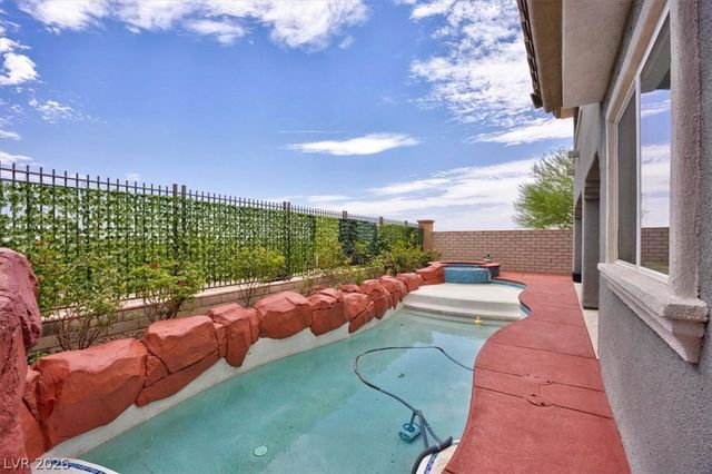 320 Highspring Street, Las Vegas, NV 89138