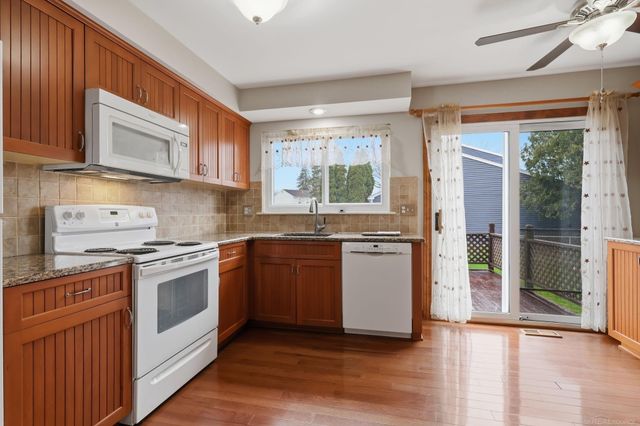 54173 Avondale Drive, New Baltimore, MI 48047