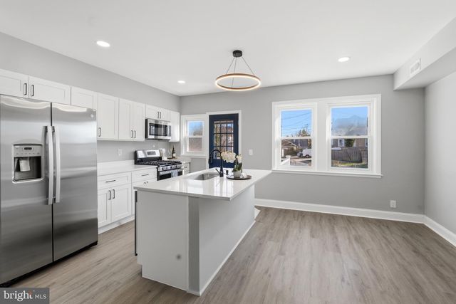 3951 BOARMAN AVE, Baltimore, MD 21215