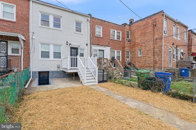 3951 BOARMAN AVE, Baltimore, MD 21215