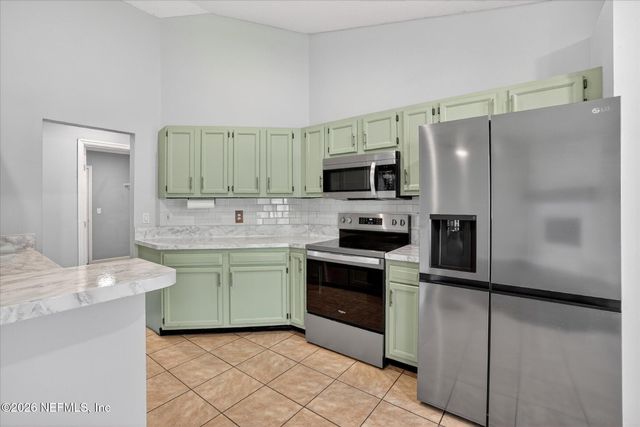 2175 JOSEPH HEWES Court, Orange Park, FL 32073