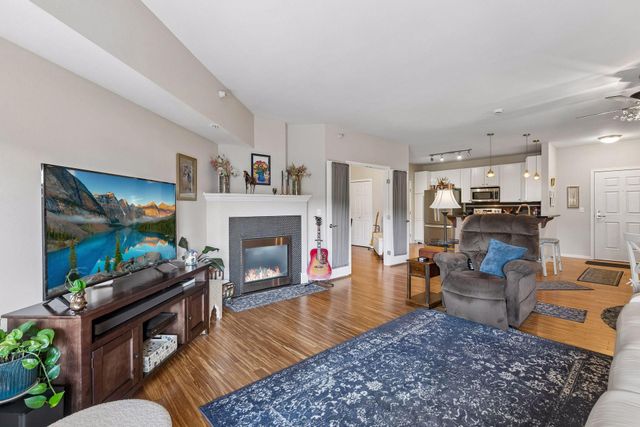 12501 Nicollet Avenue 409, Burnsville, MN 55337