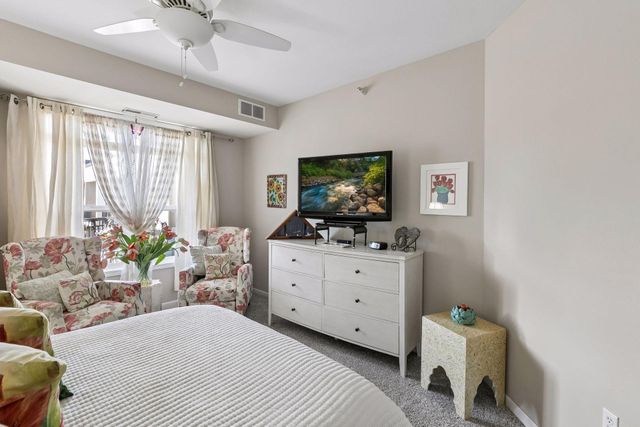 12501 Nicollet Avenue 409, Burnsville, MN 55337