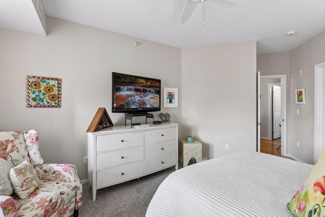12501 Nicollet Avenue 409, Burnsville, MN 55337