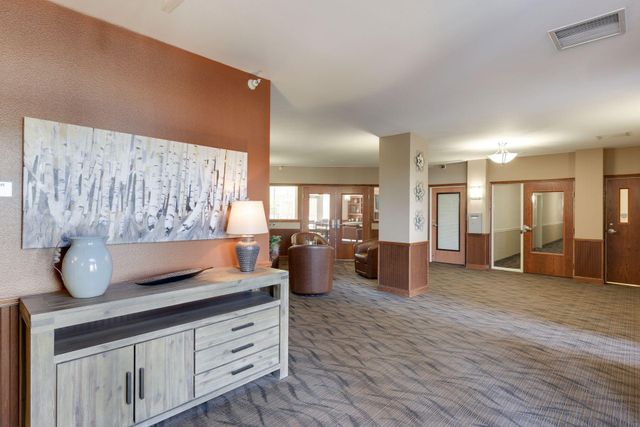 12501 Nicollet Avenue 409, Burnsville, MN 55337
