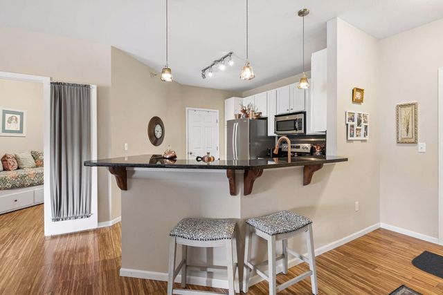 12501 Nicollet Avenue 409, Burnsville, MN 55337