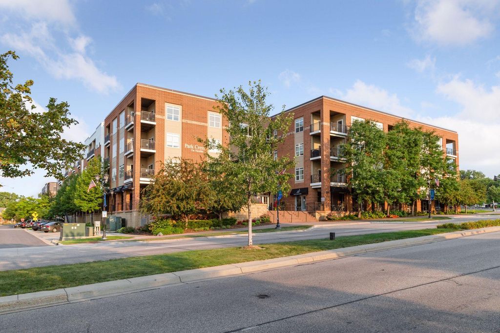 12501 Nicollet Avenue 409, Burnsville, MN 55337