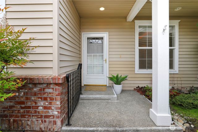 11005 80th Avenue Ct SW, Lakewood, WA 98498