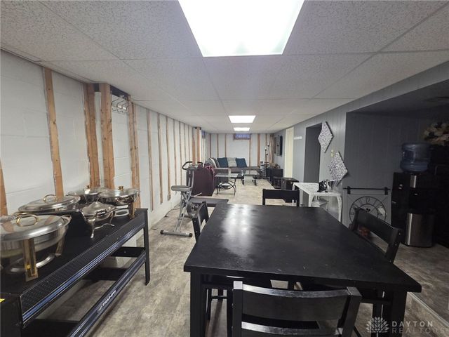 5037 Retford Drive, Dayton, OH 45417