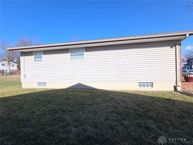 5037 Retford Drive, Dayton, OH 45417