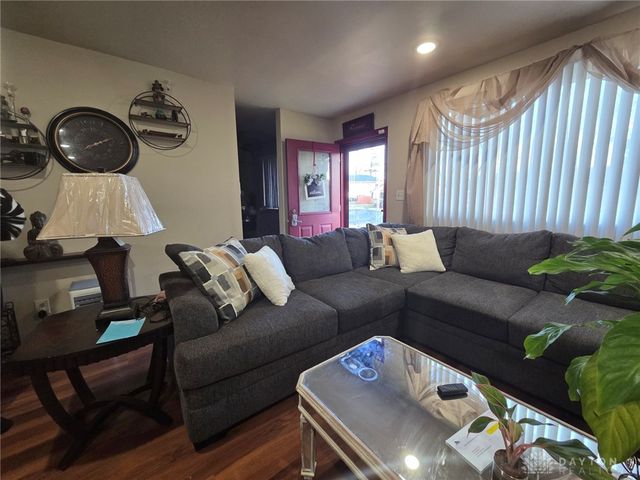 5037 Retford Drive, Dayton, OH 45417