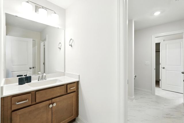 305 Rawling Ln, Gallatin, TN 37066