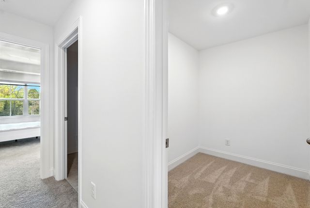 305 Rawling Ln, Gallatin, TN 37066