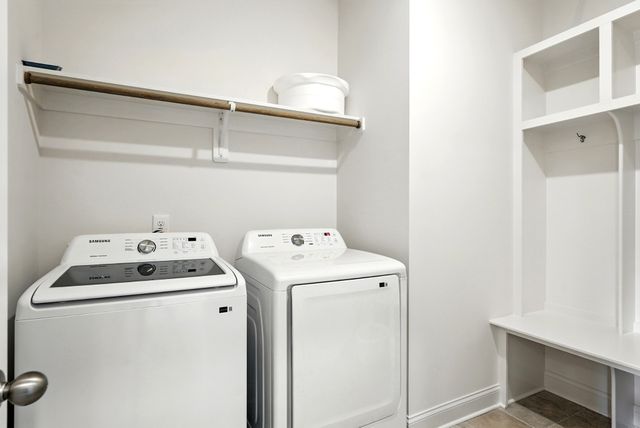 305 Rawling Ln, Gallatin, TN 37066