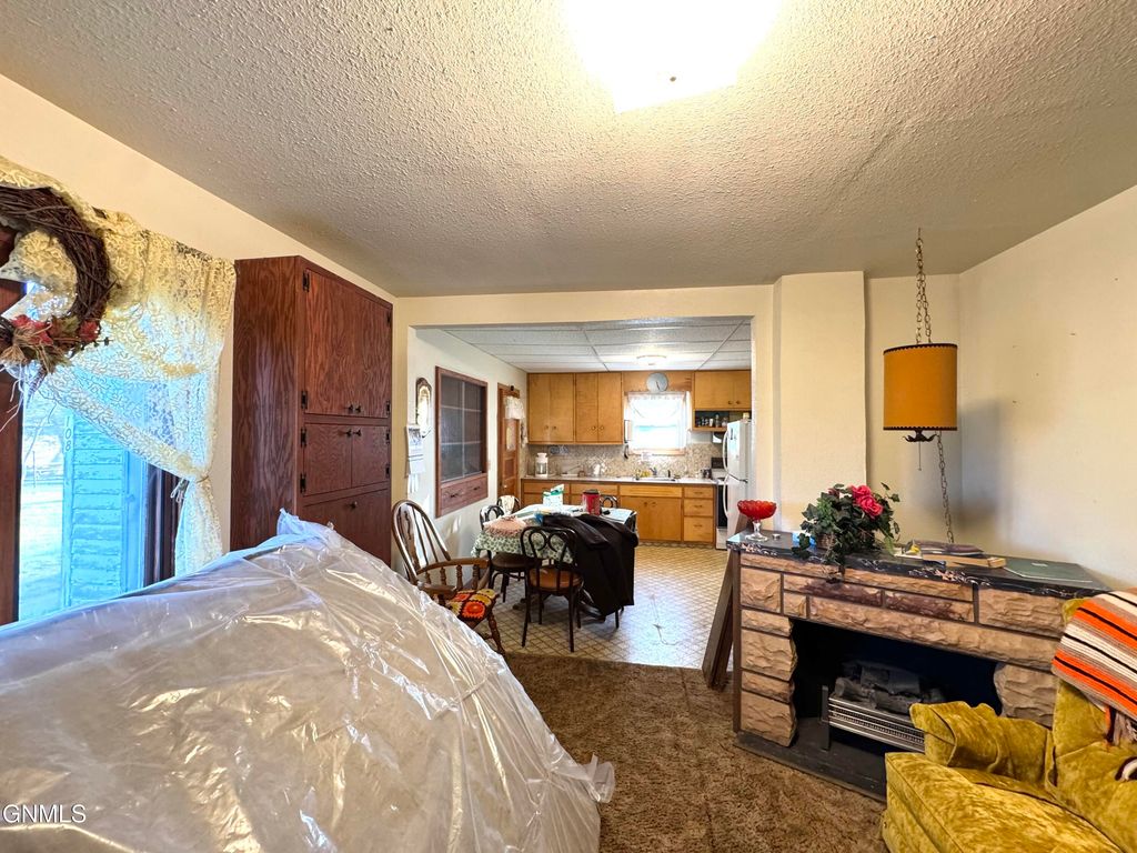108 Montana Street, Carson, ND 58529 photo 12