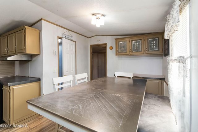 365 Veterans Drive, Opelousas, LA 70570