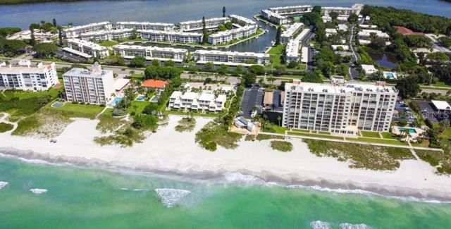 605 SUTTON PLACE 102, Longboat Key, FL 34228