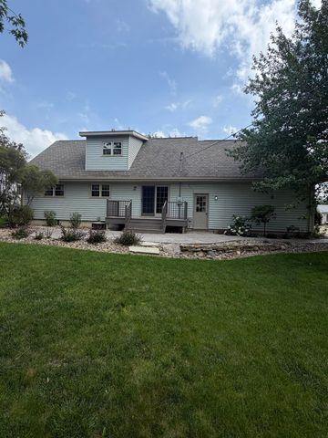1200 NE 5th Street, Independence, IA 50644