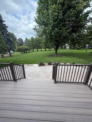 1200 NE 5th Street, Independence, IA 50644