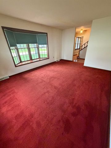 1200 NE 5th Street, Independence, IA 50644