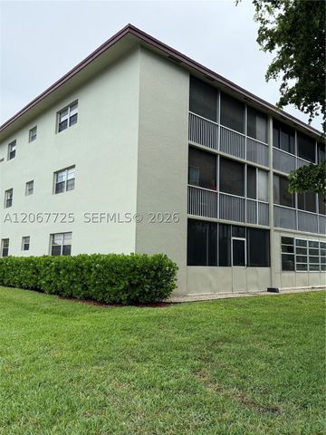 150 SW 134th Way 314R, Pembroke Pines, FL 33027