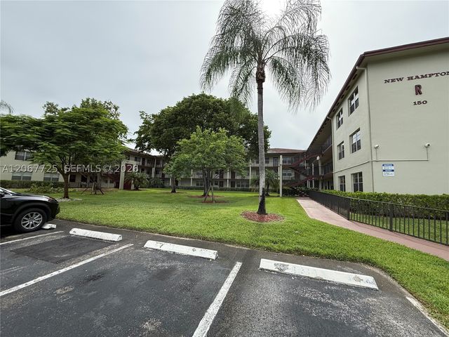 150 SW 134th Way 314R, Pembroke Pines, FL 33027