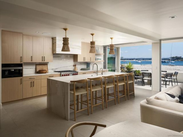 2841 Bayside Walk, San Diego, CA 92109