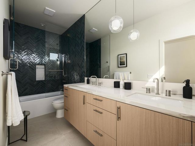 2841 Bayside Walk, San Diego, CA 92109