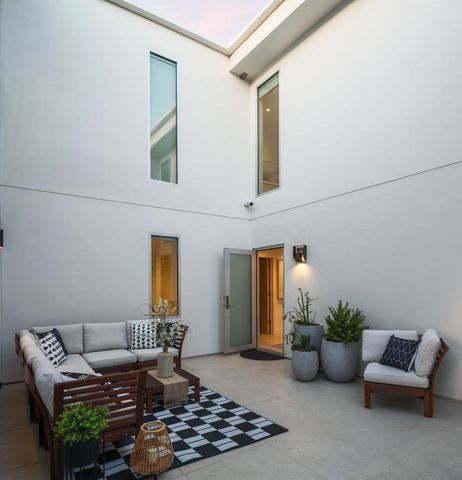 2841 Bayside Walk, San Diego, CA 92109