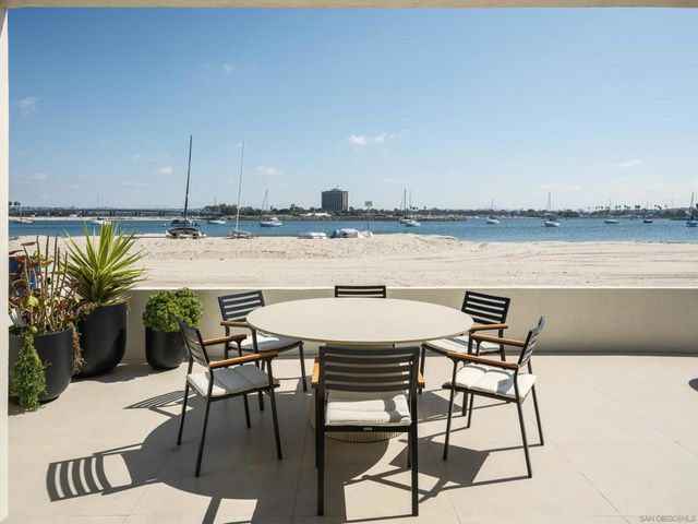 2841 Bayside Walk, San Diego, CA 92109