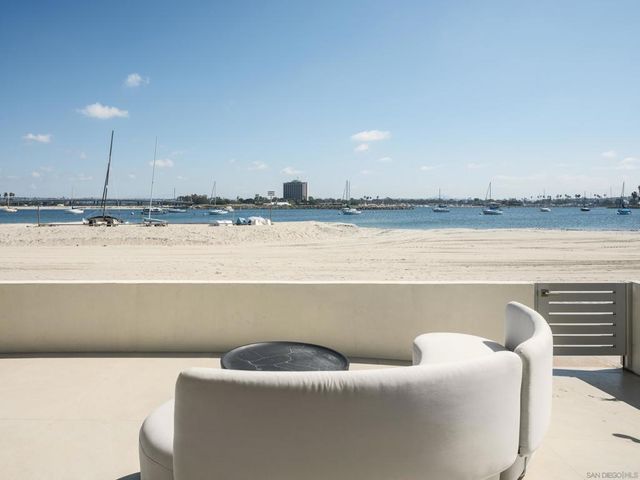 2841 Bayside Walk, San Diego, CA 92109