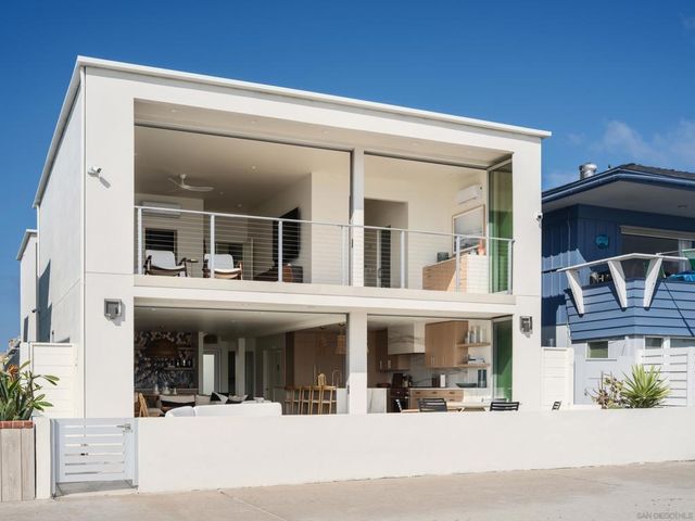 2841 Bayside Walk, San Diego, CA 92109