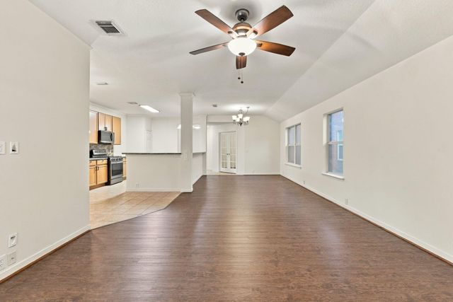 17438 Hoover Gardens Drive, Houston, TX 77095