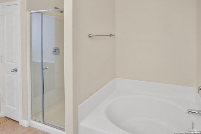 7010 Turnbow, San Antonio, TX 78252