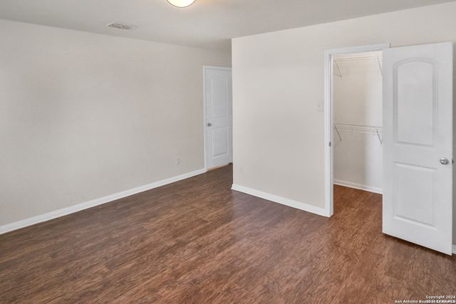 7010 Turnbow, San Antonio, TX 78252
