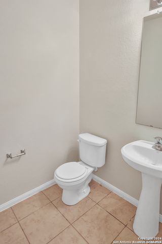 7010 Turnbow, San Antonio, TX 78252
