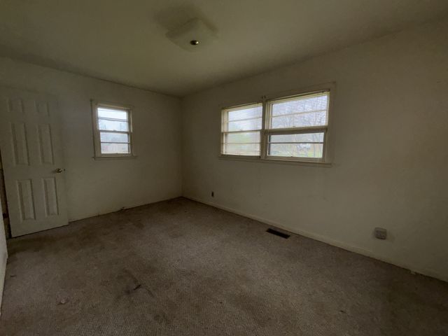 923 Walnut St, Lewisburg, TN 37091