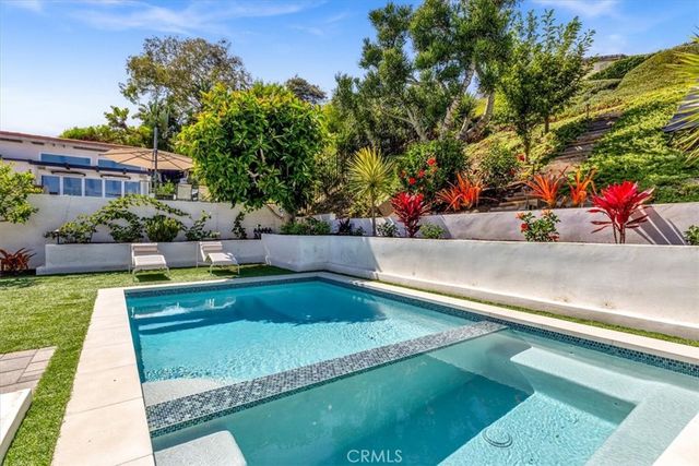 25201 Sea Vista Drive, Dana Point, CA 92629
