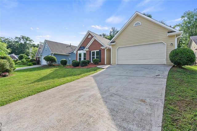 4680 Sterling Oaks Court, Lilburn, GA 30047