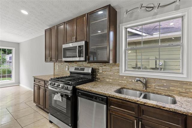 4680 Sterling Oaks Court, Lilburn, GA 30047